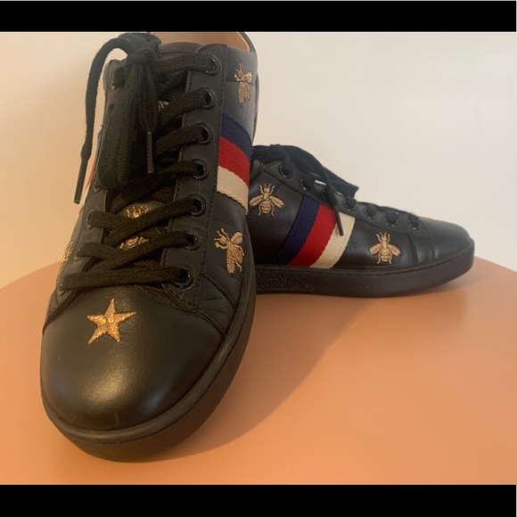 Gucci Black Star/Bee Red/White/Blue Sneaker - Picture 8 of 8